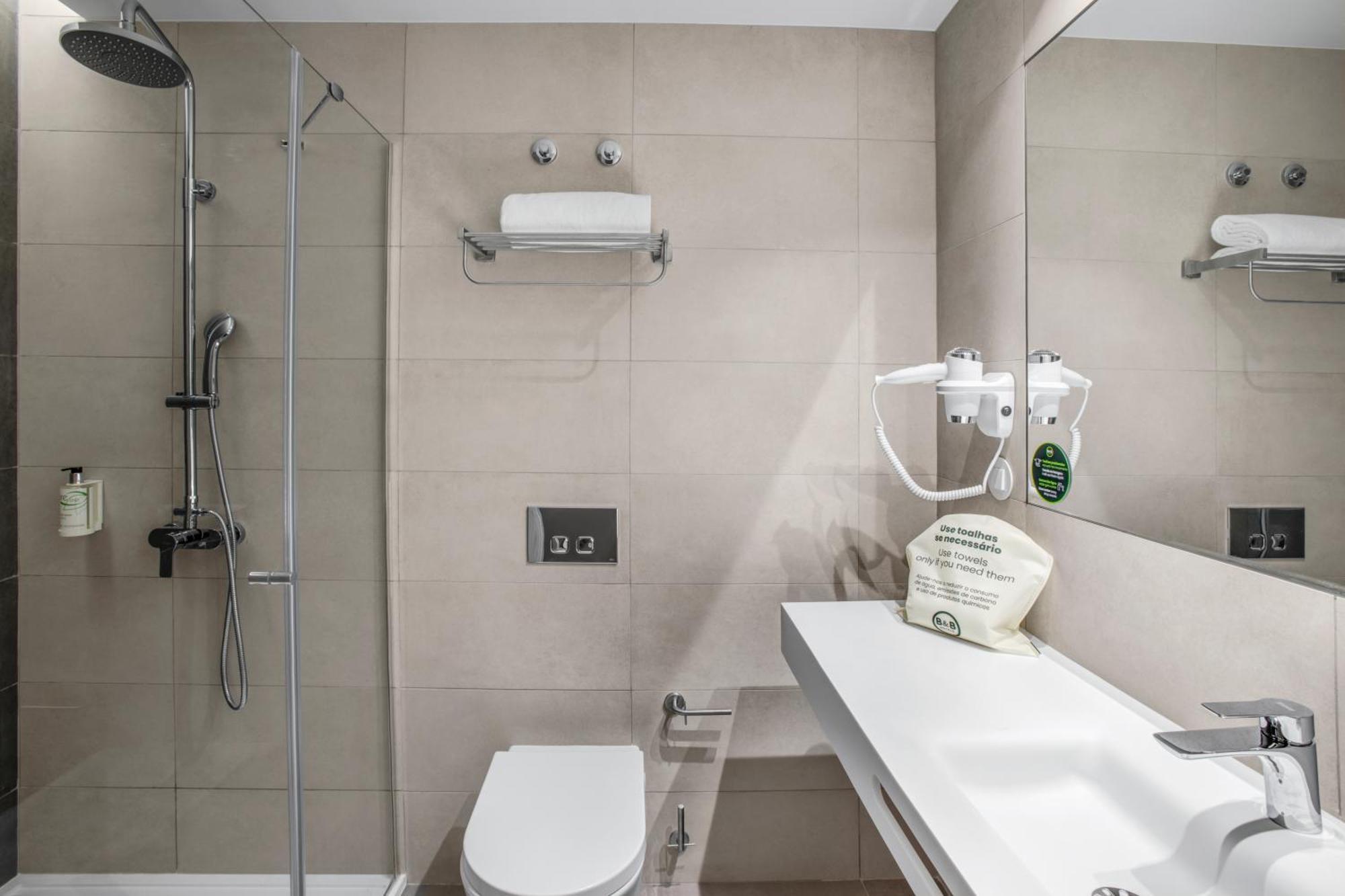B&B Hotel Porto Gaia Вила Нова ди Гая Екстериор снимка